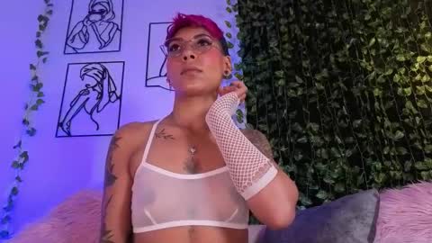 Snapshot of miamorgann chatting on October 18, 2025, 2:40 pm Mia Morgann online show from October 18, 2025, 2:40 pm
