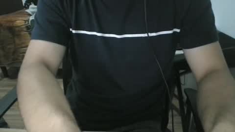 Snapshot of miamorr_ chatting on October 17, 2025, 5:43 am miamorr_ online show from October 17, 2025, 5:43 am