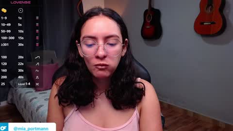 MIAPORTMANN online show from January 6, 2025, 1:41 pm