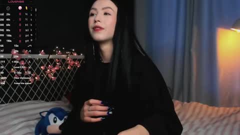 Snapshot of miarielle chatting on June 4, 2026, 4:57 pm Liz online show from June 4, 2026, 4:57 pm