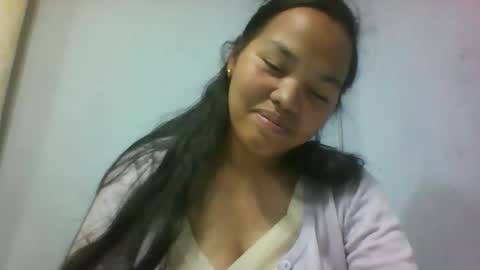 miarii online show from October 6, 2025, 6:05 pm