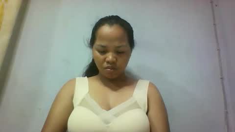 miarii online show from December 2, 2025, 4:29 am