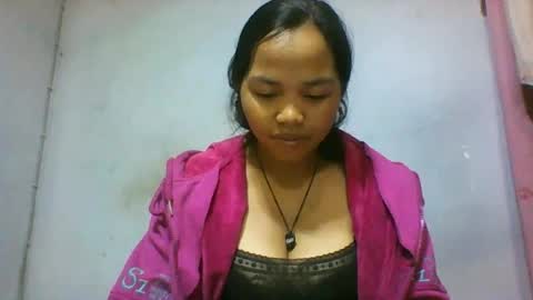 miarii online show from June 12, 2026, 3:38 am