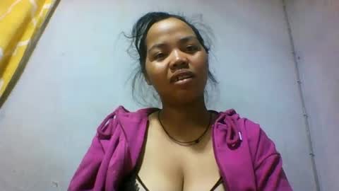 miarii online show from June 14, 2026, 2:24 am