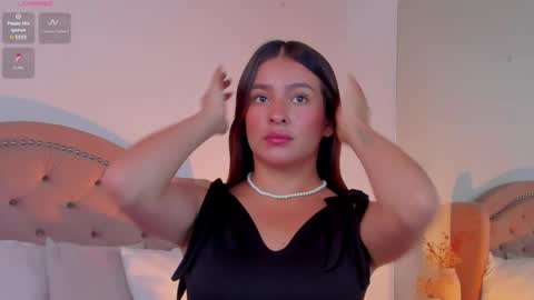 Snapshot of miarizzi chatting on April 8, 2026, 1:00 pm miarizzi online show from April 8, 2026, 1:00 pm