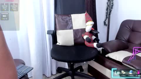 Mia Milf online show from November 27, 2025, 10:12 pm