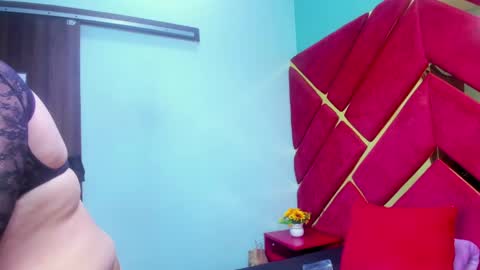 MiaRouse online show from March 4, 2026, 2:28 am