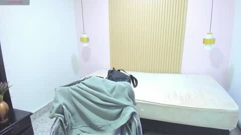 miasalazar9 online show from March 20, 2026, 11:48 am