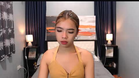 Snapshot of miasmith09 chatting on February 1, 2026, 12:53 am Pau and jence online show from February 1, 2026, 12:53 am