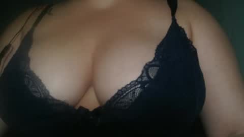 Snapshot of miasp chatting on January 29, 2025, 5:51 am MiaSP online show from January 29, 2025, 5:51 am