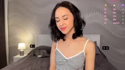 Snapshot of miasweetashoney chatting on April 28, 2026, 8:08 am Mia online show from April 28, 2026, 8:08 am