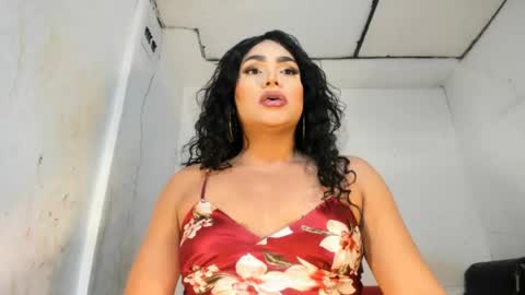miavaniity54 online show from June 29, 2026, 8:53 pm