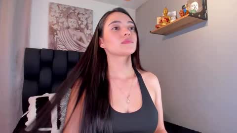 miavelvet1 online show from October 8, 2025, 1:47 am