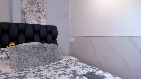 miavelvet1 online show from November 26, 2025, 3:07 am