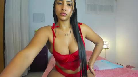 Snapshot of miavelvet_22 chatting on February 26, 2025, 3:53 am Mia Velvet online show from February 26, 2025, 3:53 am