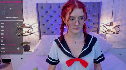 Mia winx  online show from December 7, 2024, 2:42 am