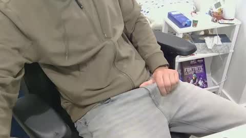 mic6969mic online show from October 20, 2025, 1:11 pm