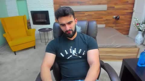 MicahLane online show from December 19, 2025, 5:14 am