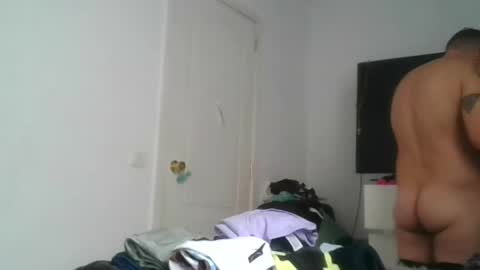 Snapshot of mich6921 chatting on June 18, 2026, 4:33 pm MILO MIAMI online show from June 18, 2026, 4:33 pm