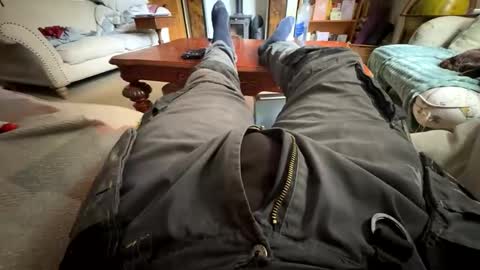 Snapshot of michael12643 chatting on October 6, 2025, 9:51 am James online show from October 6, 2025, 9:51 am