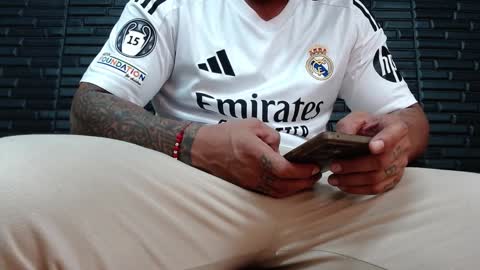 Snapshot of michael_daviss1 chatting on January 6, 2025, 7:13 pm Michael Daviss online show from January 6, 2025, 7:13 pm