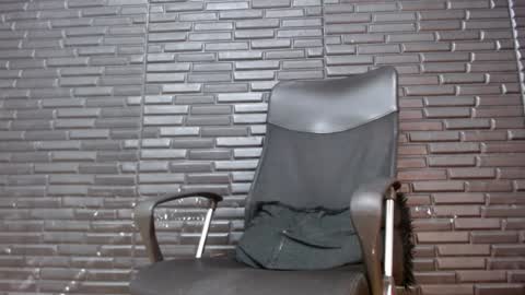 Snapshot of michael_daviss1 chatting on January 13, 2025, 1:06 pm Michael Daviss online show from January 13, 2025, 1:06 pm