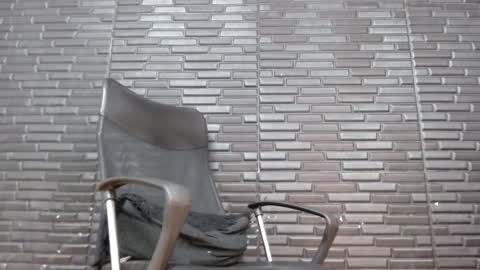 Snapshot of michael_daviss1 chatting on January 14, 2025, 3:57 pm Michael Daviss online show from January 14, 2025, 3:57 pm