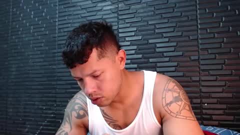 Snapshot of michael_daviss1 chatting on February 15, 2025, 2:55 pm Michael Daviss online show from February 15, 2025, 2:55 pm