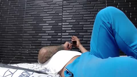 Snapshot of michael_daviss1 chatting on February 26, 2025, 1:52 pm Michael Daviss online show from February 26, 2025, 1:52 pm