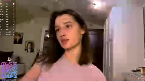 Snapshot of michael_pors chatting on December 14, 2025, 2:22 pm Emily online show from December 14, 2025, 2:22 pm