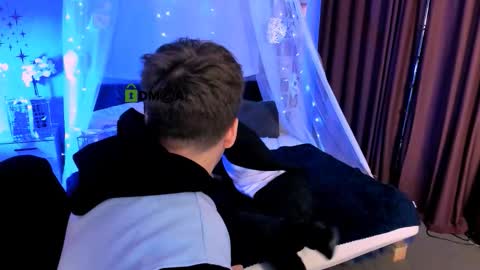 Your Michael online show from December 23, 2025, 11:08 am