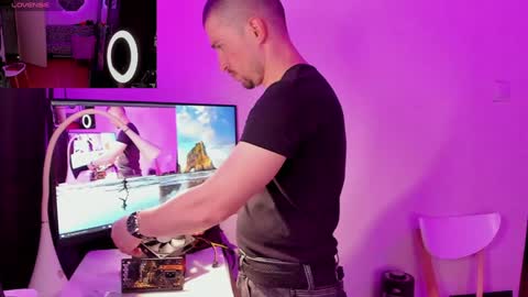 Michael online show from December 5, 2024, 4:34 pm