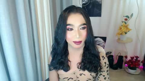michaelagoddess online show from May 5, 2026, 10:29 pm