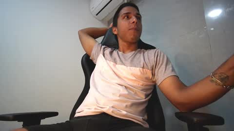 Michael online show from October 12, 2025, 2:43 am