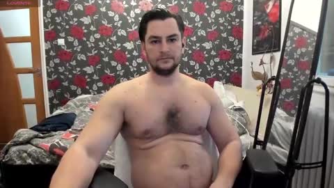 Snapshot of michaelragnar90 chatting on January 8, 2025, 11:43 am michaelragnar90 online show from January 8, 2025, 11:43 am