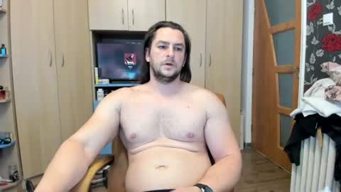 Snapshot of michaelragnar90 chatting on June 13, 2026, 10:13 am michaelragnar90 online show from June 13, 2026, 10:13 am