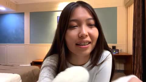 Snapshot of michalkandoll chatting on October 25, 2025, 2:02 pm Aidaxo online show from October 25, 2025, 2:02 pm