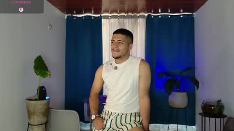 michel g22 online show from October 22, 2025, 7:57 pm