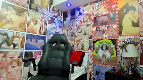 Snapshot of michel_lopez18 chatting on March 7, 2025, 10:45 am michel_lopez18 online show from March 7, 2025, 10:45 am