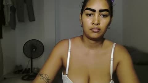 Snapshot of micheldelatorre69 chatting on September 23, 2025, 7:06 pm MichelandDavid online show from September 23, 2025, 7:06 pm