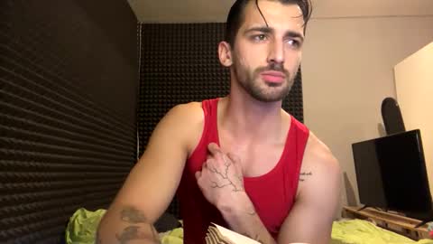 michelemagnetico online show from December 2, 2025, 11:23 pm