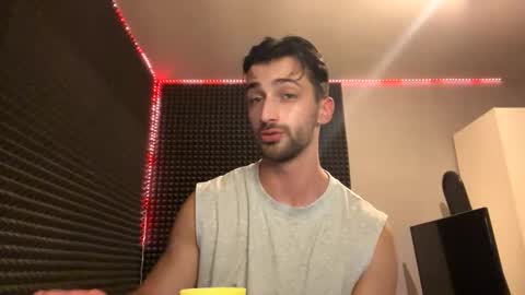 michelemagnetico online show from December 18, 2025, 11:00 pm