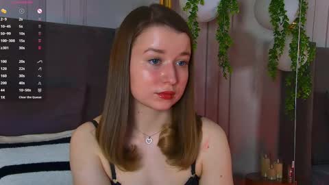 Snapshot of michellehaynes chatting on February 23, 2025, 2:57 pm michelle online show from February 23, 2025, 2:57 pm