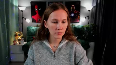 MichelleOrtis online show from December 5, 2025, 12:14 pm