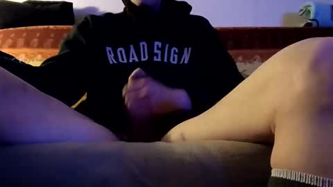 mickavis1975 online show from January 6, 2026, 5:44 am