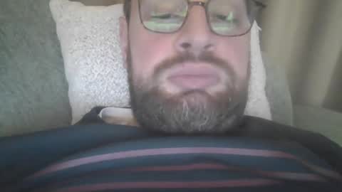 Snapshot of mickblack1992 chatting on January 12, 2025, 3:25 pm mickblack1992 online show from January 12, 2025, 3:25 pm