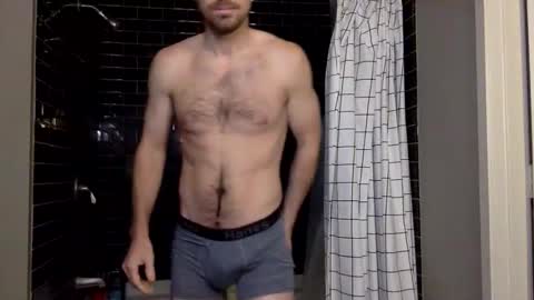 mickey_mic online show from October 22, 2025, 6:51 pm