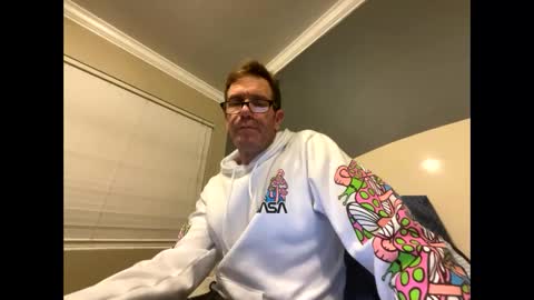 mickymu online show from January 1, 2025, 5:43 am