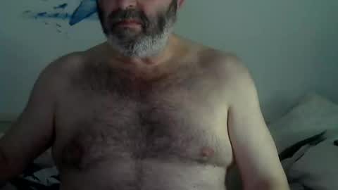 Snapshot of midhir chatting on January 18, 2025, 3:59 pm kike online show from January 18, 2025, 3:59 pm