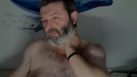 Snapshot of midhir chatting on January 23, 2025, 8:45 pm kike online show from January 23, 2025, 8:45 pm